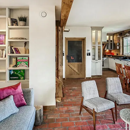 Beautiful In With Sauna *