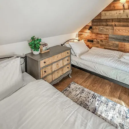 Beautiful In With Sauna *