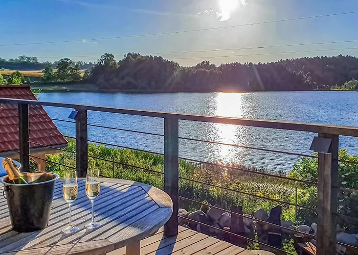 בית נופש Beautiful In With Sauna *